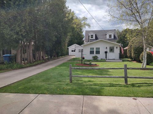 43 Meadow Rd, South Burlington, VT, 05403-6131 | Card Image