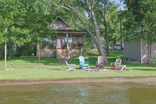 105 Oak Acres Dr N, Malakoff, TX, 75148-3178 | Card Image