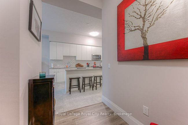 210 - 73 Arthur St S, Condo with 1 bedrooms, 1 bathrooms and null parking in Guelph ON | Image 11