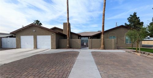 4890 E Utah Ave, Las Vegas, NV, 89104-5928 | Card Image