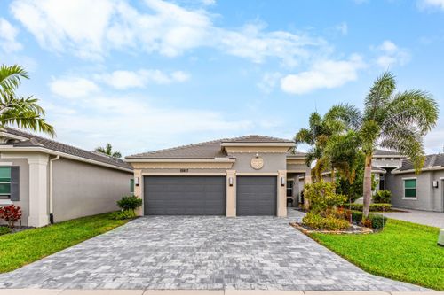 13697 Whistler Mountain Rd, Delray Beach, FL, 33446-2195 | Card Image