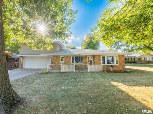 337 N Grace St, Brimfield, IL, 61517-8119 | Card Image