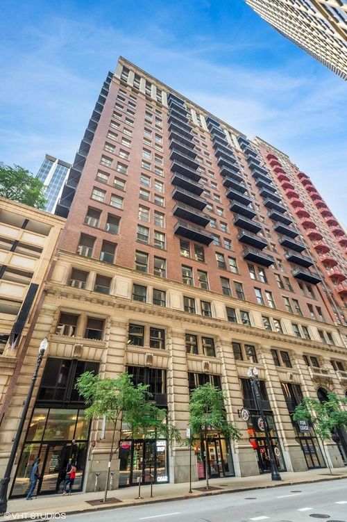 1703-212 Washington St, Chicago, IL, 60606-3487 | Card Image