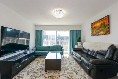 309 - 6420 Buswell St, Condo with 2 bedrooms, 1 bathrooms and 1 parking in Richmond BC | Image 1