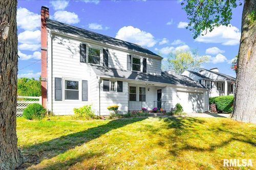 223 W Hollyridge Cir, Peoria, IL, 61614-7330 | Card Image