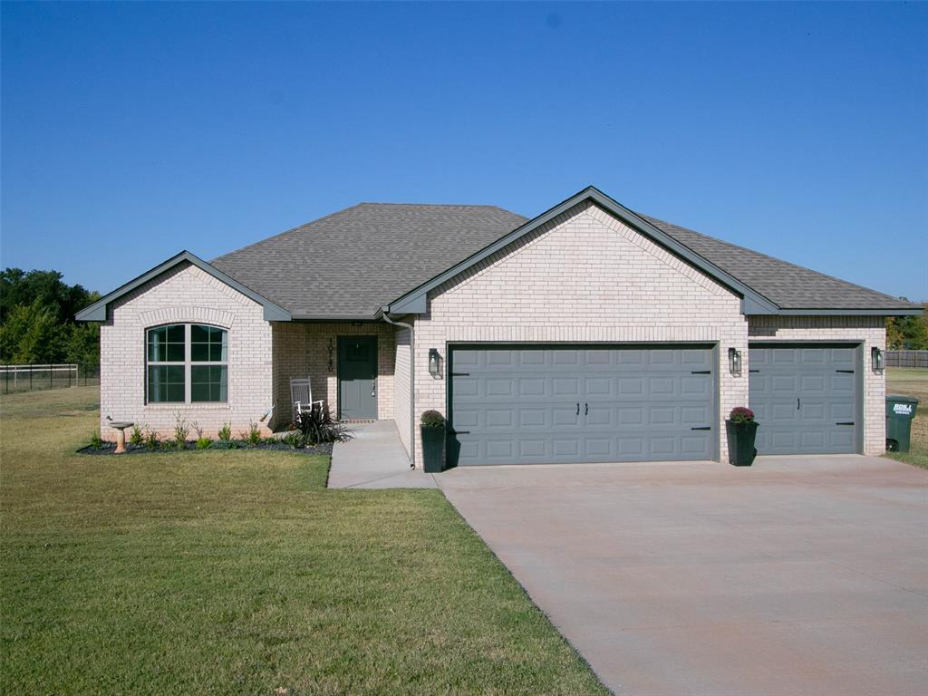 Marion Dr, Edmond, OK 73034