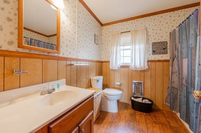 913 Kanawha Ridge Rd, House other with 3 bedrooms, 2 bathrooms and null parking in Dugspur VA | Image 24