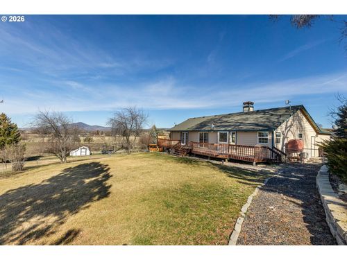 3249 Ne Yellowpine Rd, Prineville, OR, 97754-9149 | Card Image