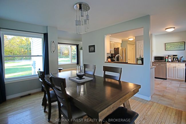 734 Short Point Rd, House other with 3 bedrooms, 3 bathrooms and 8 parking in Lyndhurst ON | Image 16