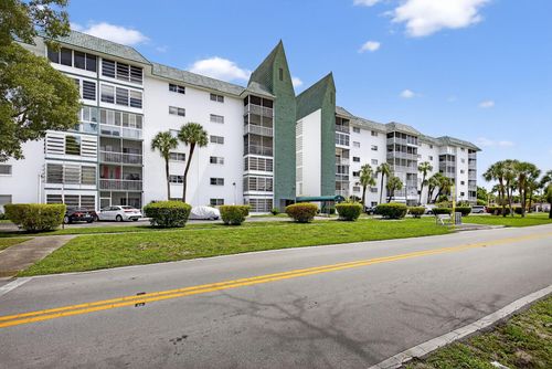 apt-303-4751 Nw 21st St, Lauderhill, FL, 33313-3504 | Card Image