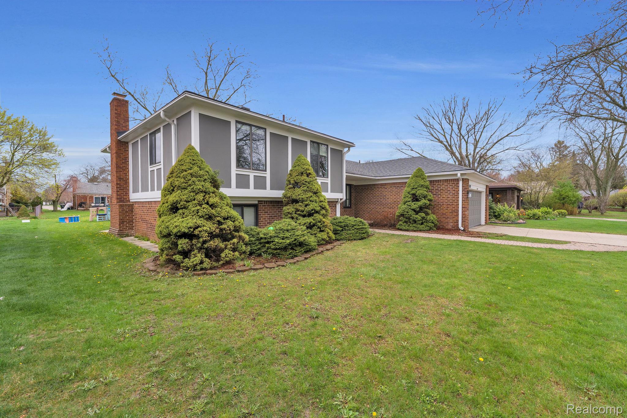 Residential in Canton Charter Township 3