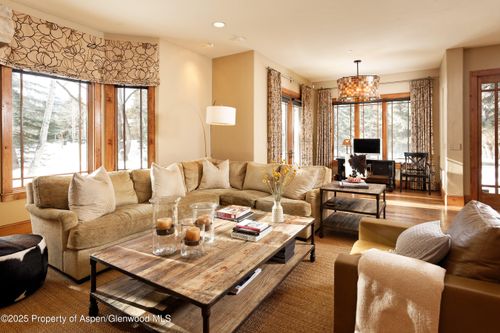 1-1395 Sierra Vista Dr, Aspen, CO, 81611-1042 | Card Image