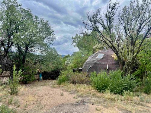 46 Maestas Rd, Ranchos De Taos, NM, 87557-9780 | Card Image