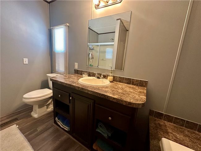 1708 Hill St, House other with 3 bedrooms, 2 bathrooms and null parking in Three Rivers TX | Image 13