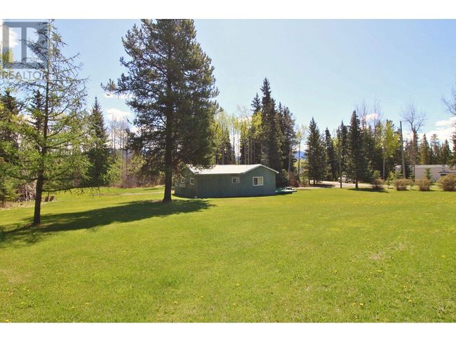 3970 Drive In Rd, House other with 2 bedrooms, 1 bathrooms and null parking in Houston BC | Image 35