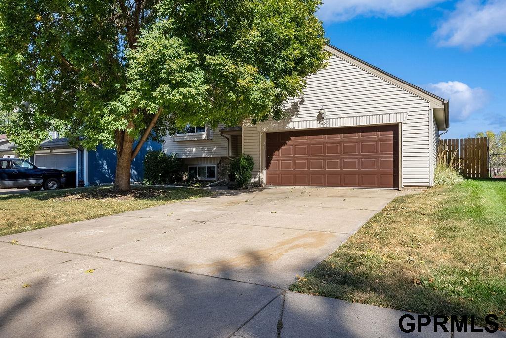 127th St, Omaha, NE 68164