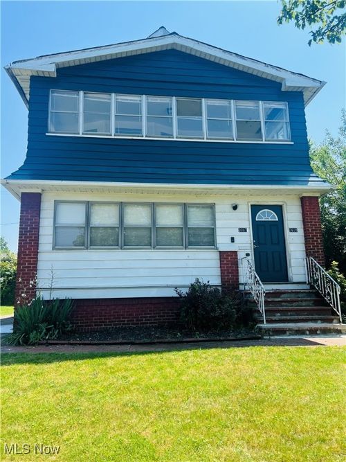 3697 Menlo Rd, Shaker Heights, OH, 44120-5058 | Card Image