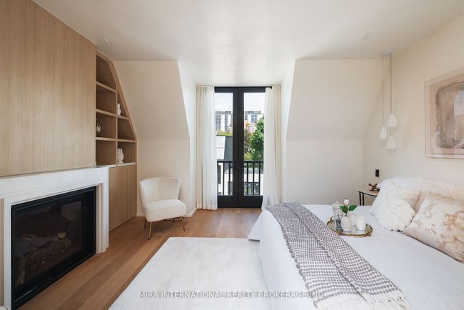 48 Shaftesbury Ave, House attached with 4 bedrooms, 5 bathrooms and null parking in Toronto ON | Image 25