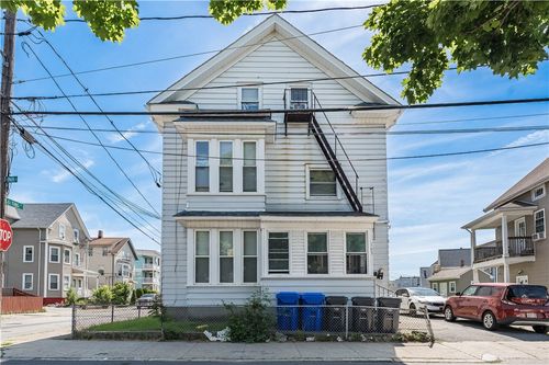 163 Park Street, Pawtucket, RI, 02860 | Card Image