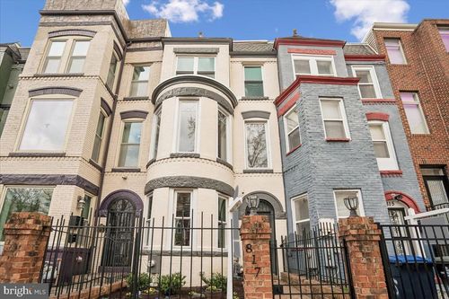 817 4th St Ne, WASHINGTON, DC, 20002-4317 | Card Image