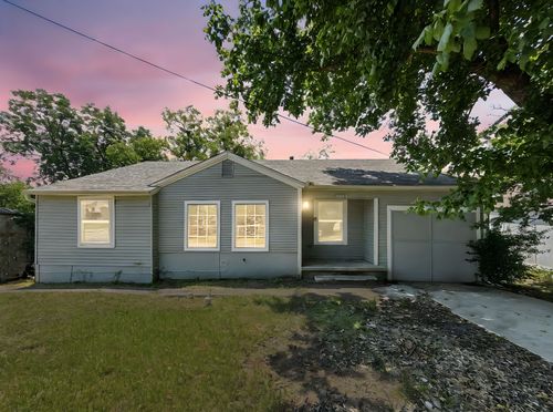 3901 Oneal St, Greenville, TX, 75401-5035 | Card Image