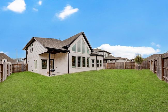 Backyard (big enough to build a nice pool for the summer pool parties and gatherings) | Image 42