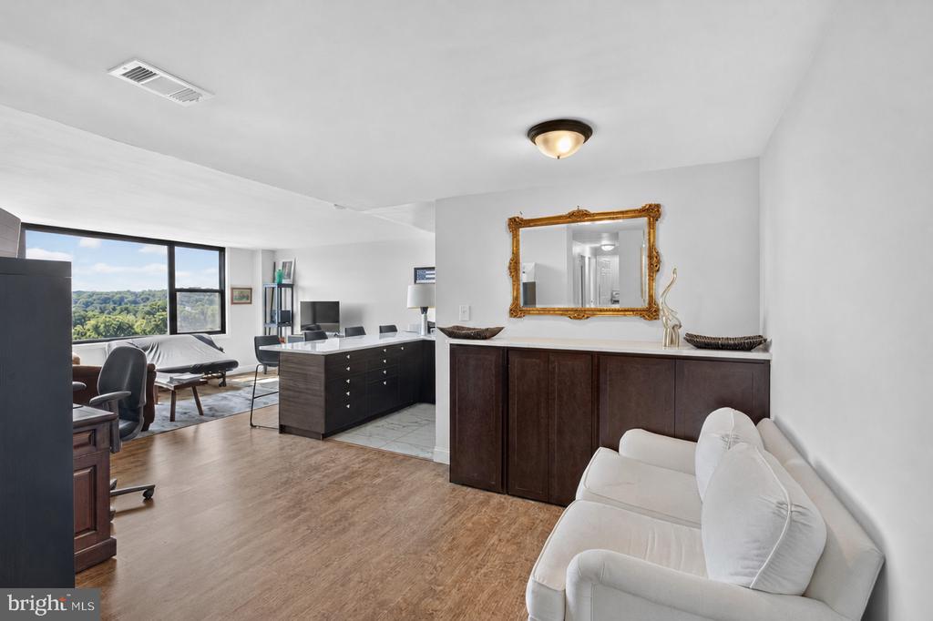 Residential in ALEXANDRIA 4