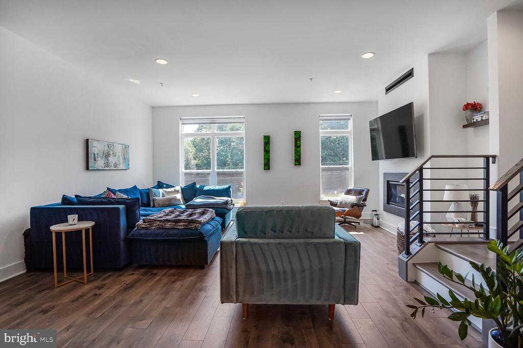 Residential in FAIRFAX 5