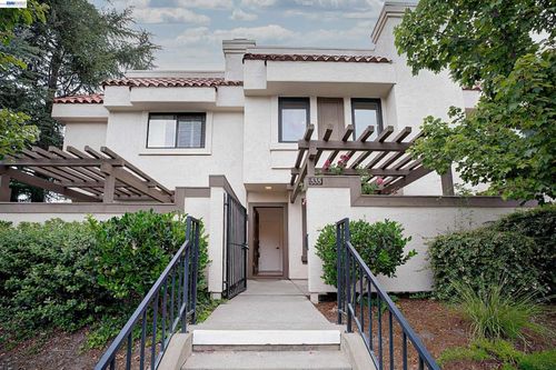 535 Churchill Downs Ct, Walnut Creek, CA, 94597-7602 | Card Image