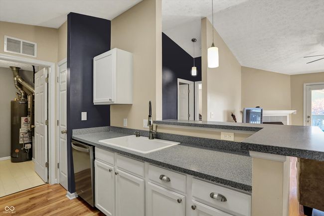 APT-205 - 12588 Tennyson Ln, Condo with 2 bedrooms, 2 bathrooms and null parking in Carmel IN | Image 21