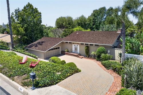 1601 Avolencia Dr, Fullerton, CA, 92835-3719 | Card Image