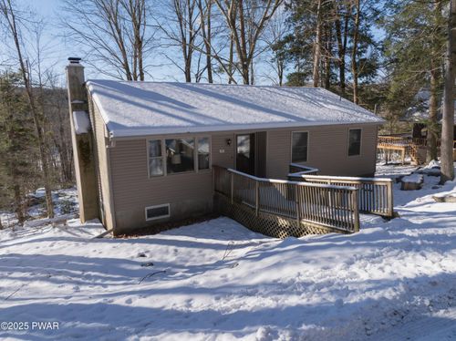 21 Bruin Rd, Lake Ariel, PA, 18436-5516 | Card Image