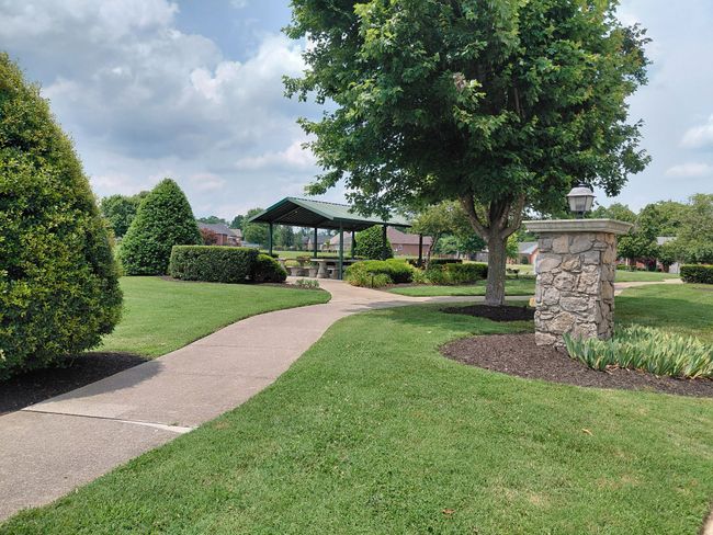 Picnic area in the community. | Image 15