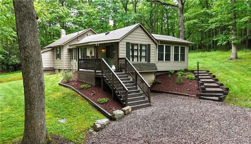 60 Nelson Rd, Ohiopyle, PA, 15470-1300 | Card Image