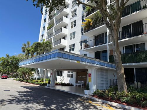 apt-1g-1800 N Andrews Ave, Fort Lauderdale, FL, 33311-3901 | Card Image