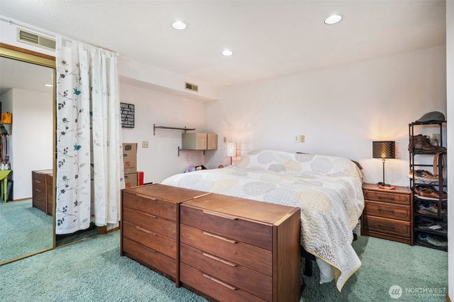 61 E Mount Ellinor Ct, House other with 2 bedrooms, 2 bathrooms and 2 parking in Union WA | Image 19