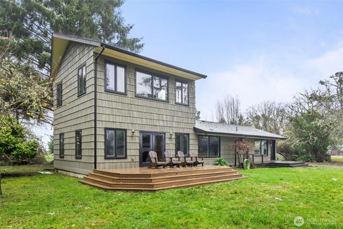 4525 8th St, Tokeland, WA, 98590-9748 | Card Image