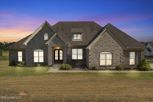 7101 Old Highway 301 N, Lake Cormorant, MS, 38641-9549 | Card Image