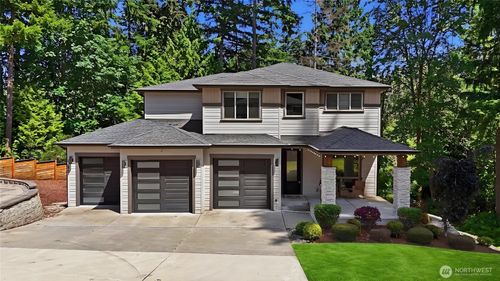 12048 Se May Creek Park Dr, Newcastle, WA, 98056-2677 | Card Image