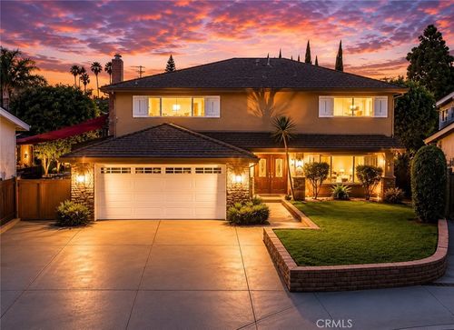 1310 N Wyeth Cir, Orange, CA, 92867-5242 | Card Image