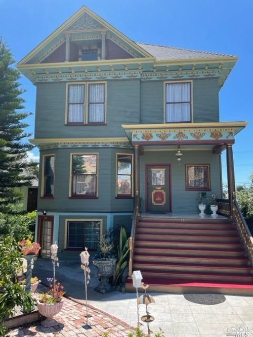 531 York St, Vallejo, CA, 94590-6023 | Card Image
