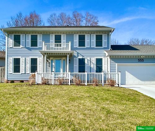 555 S 157th Avenue Circle, Omaha, NE, 68118 | Card Image
