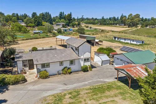 5370 Daywalt Lane, Sebastopol, CA, 95472 | Card Image