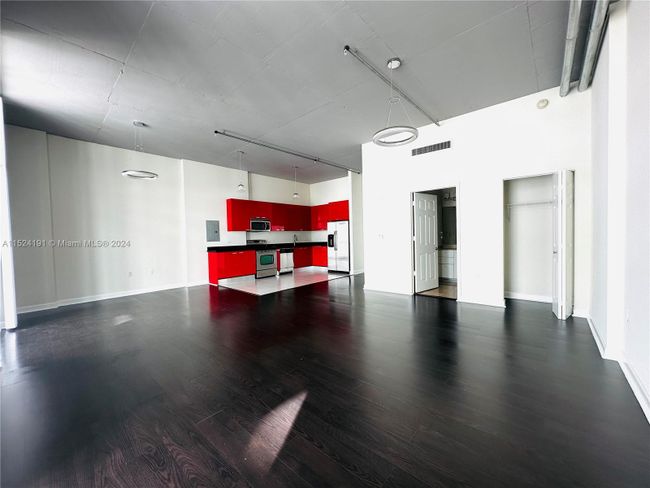 APT-518 - 2100 Van Buren St, Condo with 1 bedrooms, 1 bathrooms and null parking in Hollywood FL | Image 6