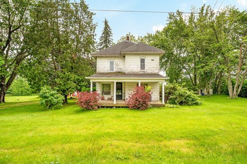 1820 Rocky Weed Rd, Berrien Springs, MI, 49103-9136 | Card Image