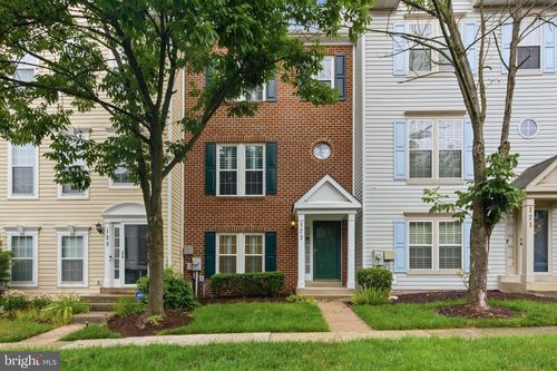 123 Blackbird Hill Ln, Laurel, MD, 20724-5966 | Card Image