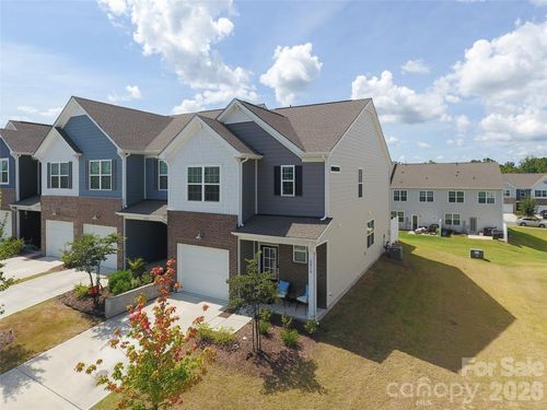 6016 Chelsea Oaks Rdg, Tega Cay, SC, 29708-8715 | Card Image
