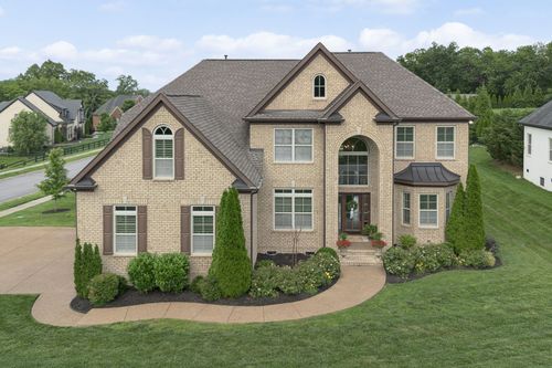 9201 Dutch Belted Ct, Nolensville, TN, 37135-1540 | Card Image