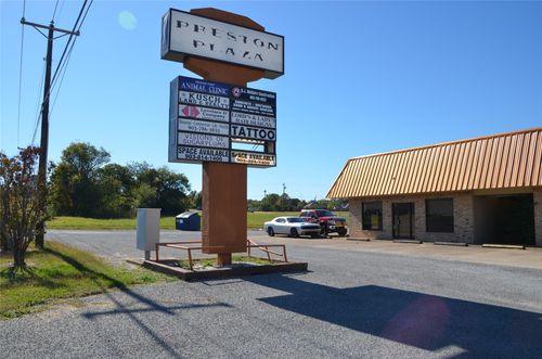 ste-203-204-501 Spur 316, Pottsboro, TX, 75076-4006 | Card Image