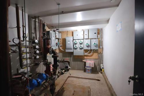 37 103rd St, Corona, NY, 11368 | Card Image